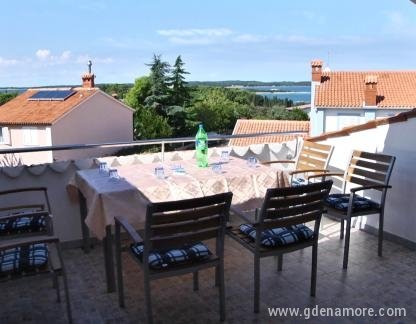 Apartments Villa Bubi, , private accommodation in city Pula, Croatia - 002.Still007